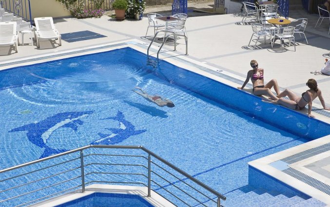 Buitenzwembad van Hotel Stratos op Chalkidiki