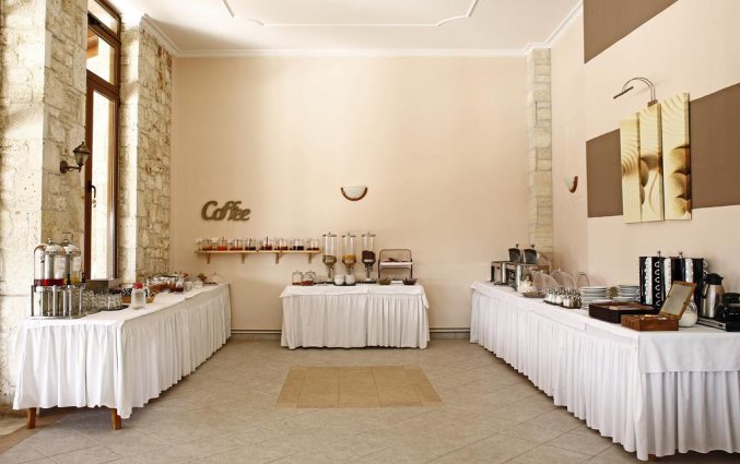Ontbijtbuffet van Hotel Stratos op Chalkidiki