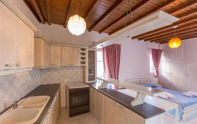 Keuken in Appartementen Edem Garden Residence Mykonos