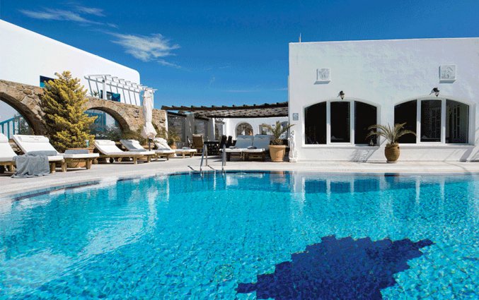 Buitenzwembad van Hotel Zannis op Mykonos