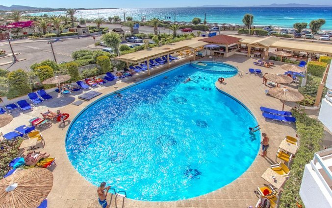Buitenzwembad van Hotel Lito op Rhodos