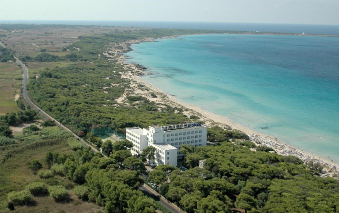 Buitenkant van hotel Ecoresort Le Sirene Puglia