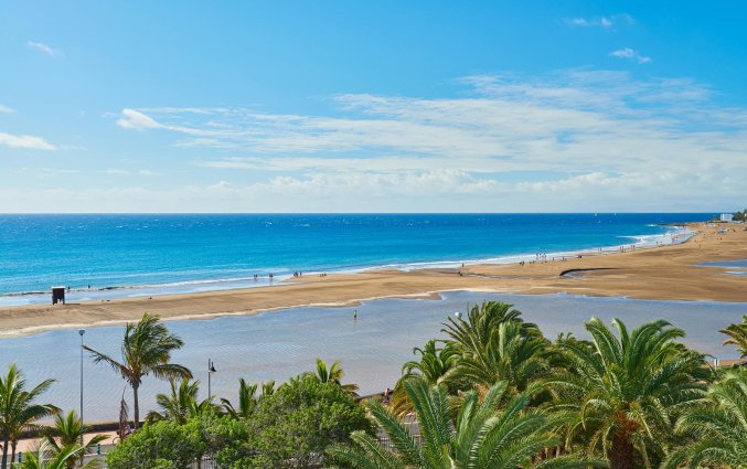 Strand vanuit Hotel Hipotels La Geria Lanzarote