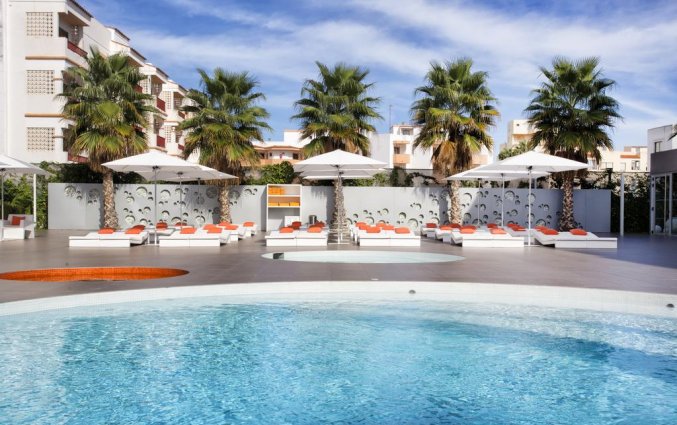 Zwembad van Appartementen Ibiza Sun op Ibiza