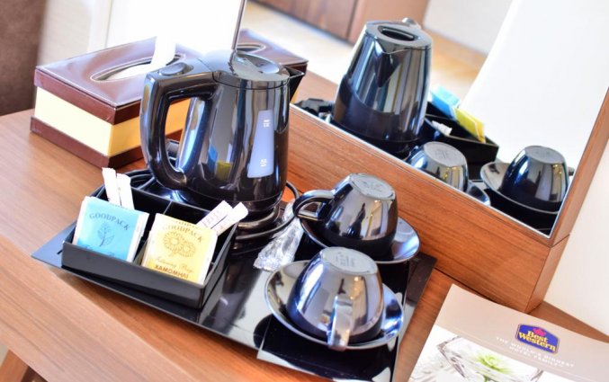 Koffie en thee op de kamer in Hotel Kalyves beach op Kreta