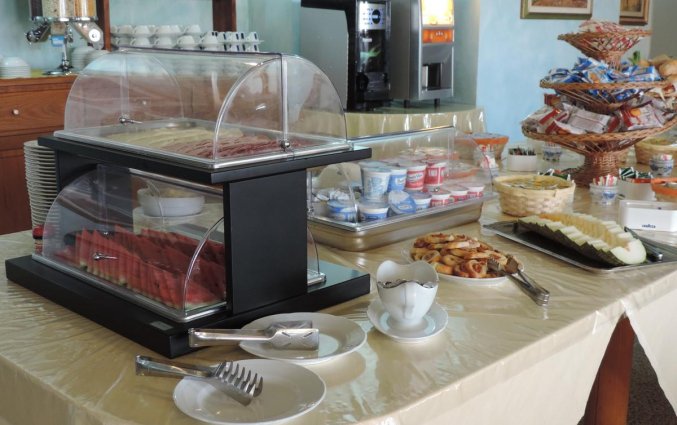Ontbijtbuffet van Hotel Castello op Sardinië