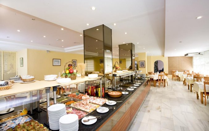Ontbijtbuffet in Hotel Monarque El Rodeo in de Costa del Sol