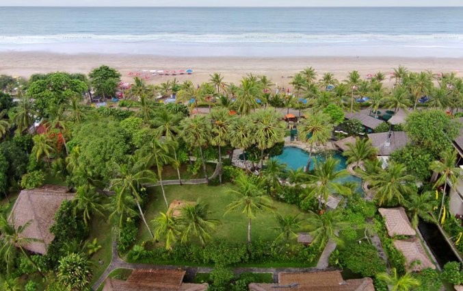 Hotel Legian Beach in Bali