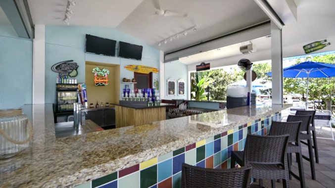 Bar van resort Calypso Cay Villas