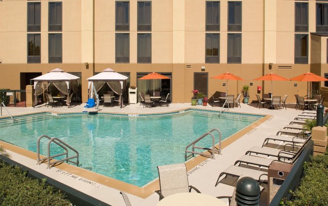 Buitenzwembad van Hotel Hampton Inn Orlando Near Universal Blv in Orlando