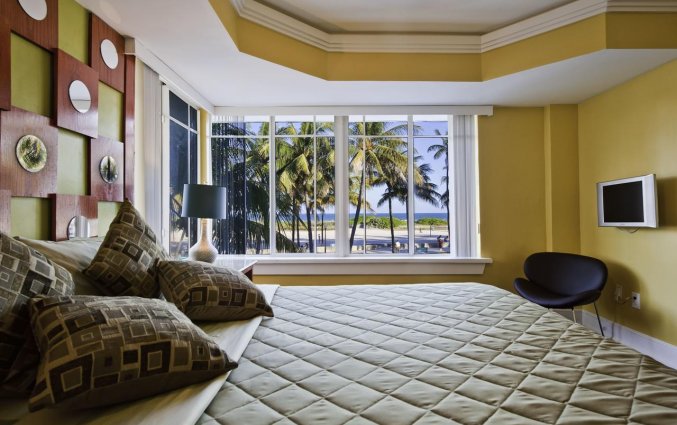 Tweepersoonskamer van Hotel Colony Ocean Drive in Miami