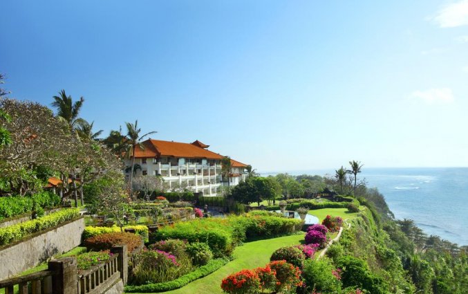 Zijaanzicht van Resort Hilton Bali