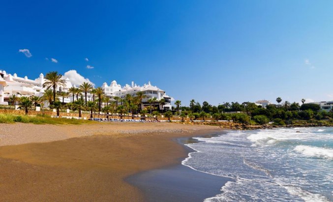 Strand hotel H10 Estepona Palace in Costa Del Sol