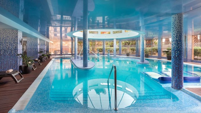 Binnenzwembad van Hotel Sheraton Fuerteventura Golf & Spa Resort in Caleta de Fuste