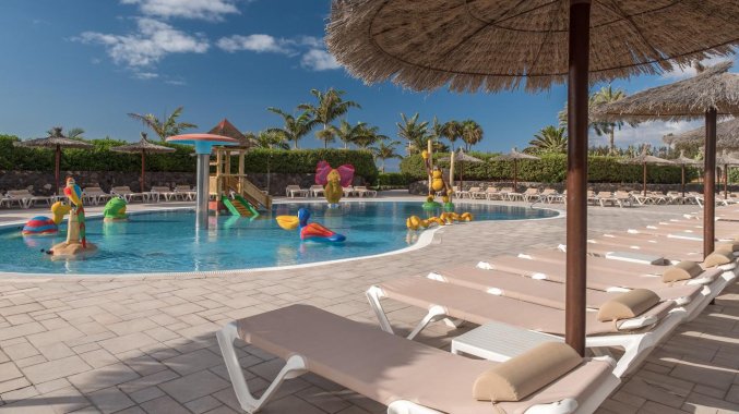Terras van Hotel Sheraton Fuerteventura Golf & Spa Resort in Caleta de Fuste