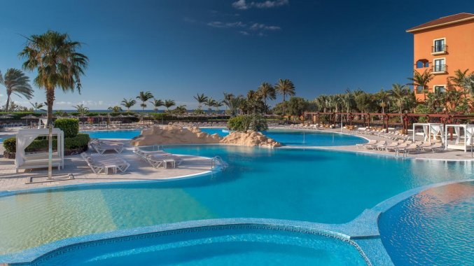 Zwembad van Hotel Sheraton Fuerteventura Golf & Spa Resort in Caleta de Fuste
