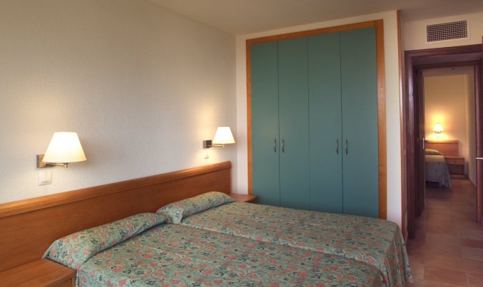 Slaapkamer van Appartementen Albamar in de Costa Brava