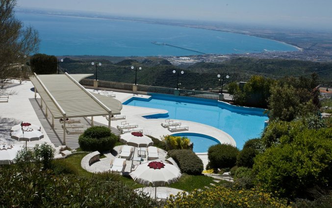Uitzicht vanuit Hotel Palace San Michele in Puglia