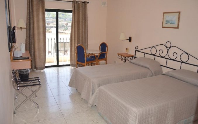 Tweepersoonskamer van Aparthotel Porto Azzurro op Malta