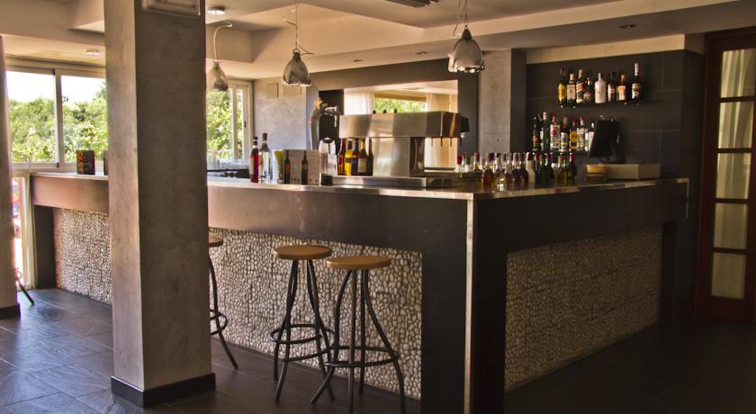 Bar van hotel Costa Portals op Mallorca