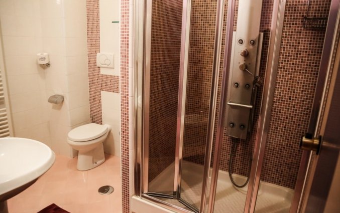 badkamer van hotel residance san pietro