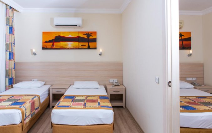 Slaapkamer van Hotel Gardenia Beach in Alanya