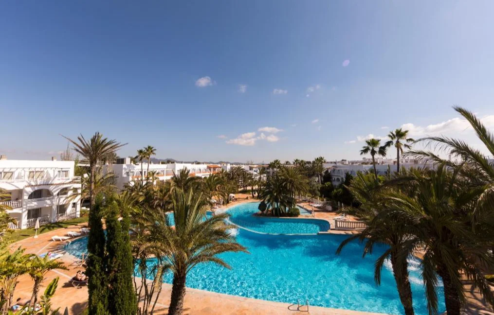Zwembad van hotel Cala d'Or Gardens in Mallorca