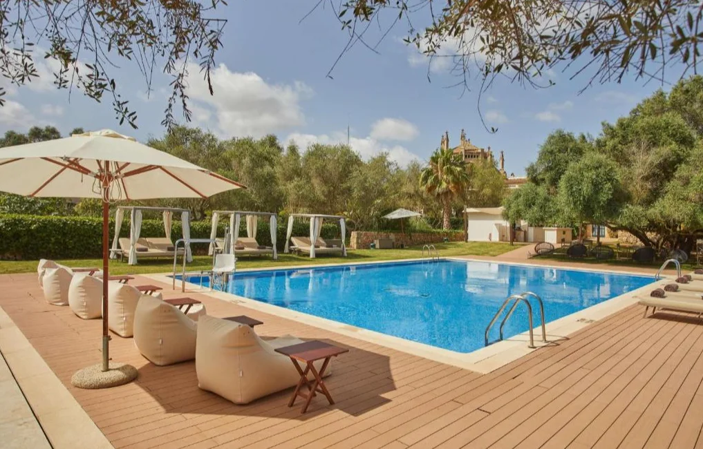 Buitenzwembad van Zoetry Mallorca Wellness en Spa op Mallorca