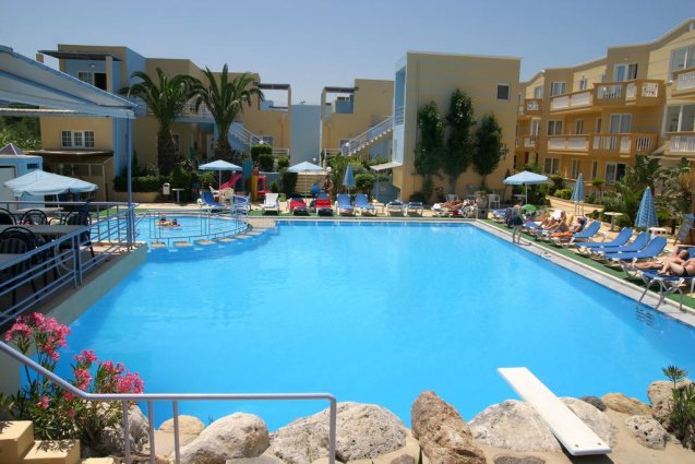 Zwembad van appartementen Furtura vakantie Kreta