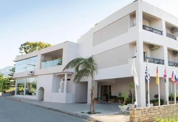 Gebouw van Aparthotel Apollo in Kreta