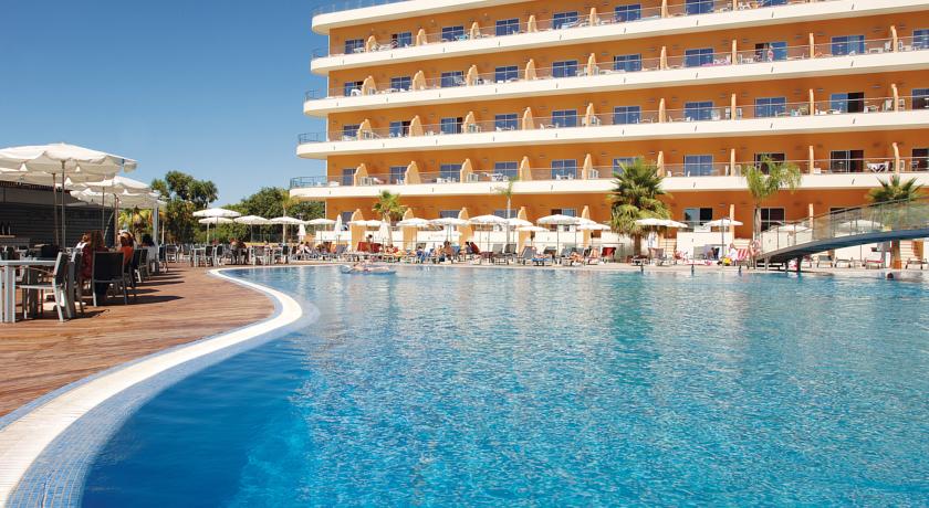 Zwembad van Hotel Balaia Atlantico in de Algarve