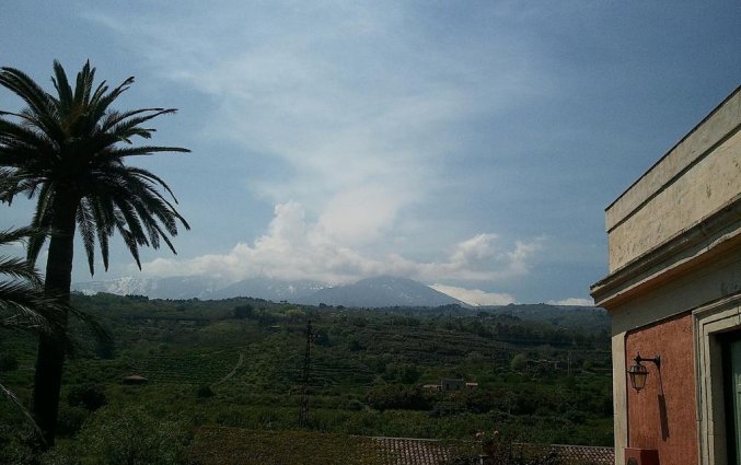 Uitzicht op Etna vanaf Hotel Etna op Sicilië
