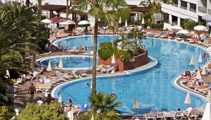 Zwembad van Appartementen Palm Beach Club Tenerife