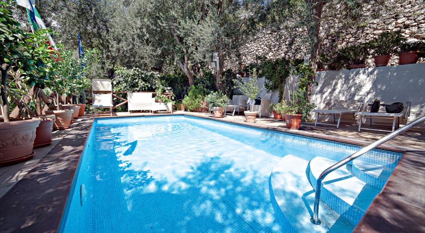 Zwembad van Hotel Villa Bellavista in Amalfi